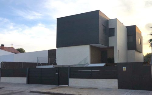 https://consquibur.cat/habitatges/